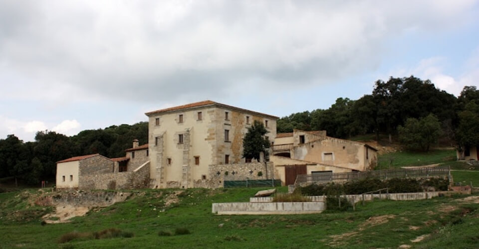 Punt d'interés a Dosrius per visitar durant l'estada a Cabanes Dosrius: Masia Can Bosc